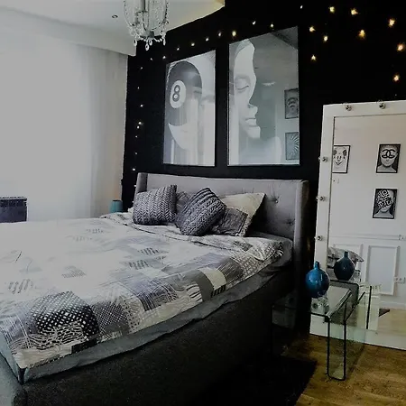 Casa Mia - Modern Luxury Апартаменты *